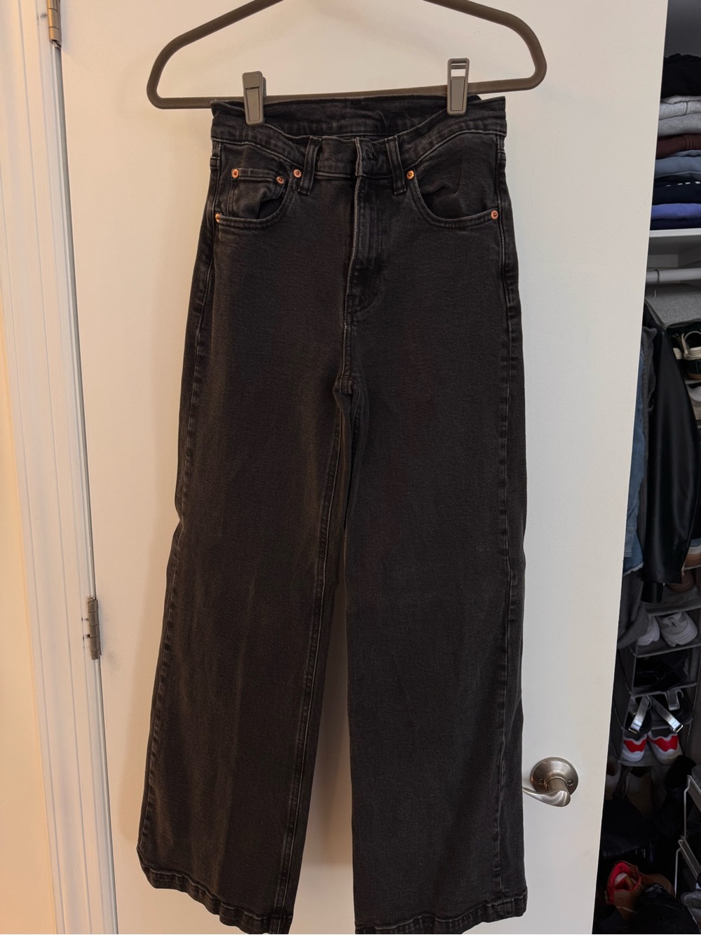 GAP High Rise Stride Black Denim Jeans